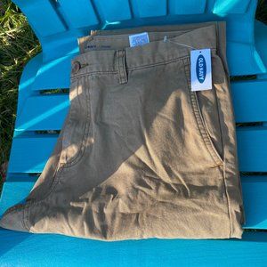 Old Navy Men's Straight Leg Chinos 33x30